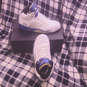 Jordan 5 Retro Laney 2013
